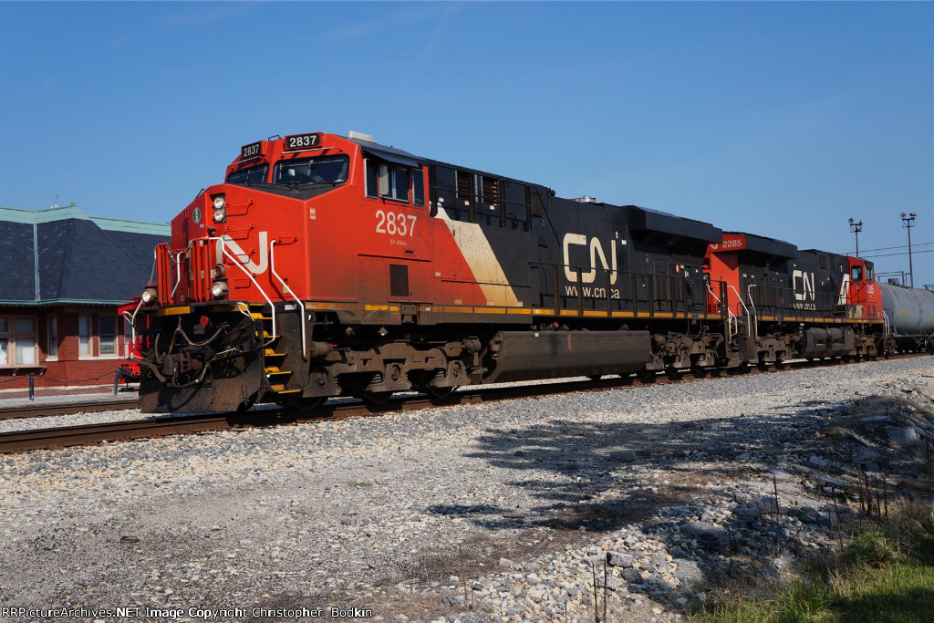 CN 2837